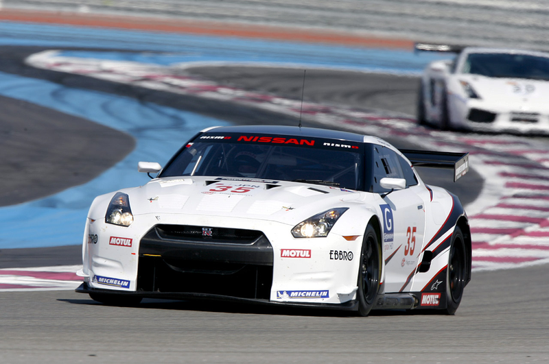 Illustration for article titled 2009 FIA GT Racers Trot Out For Spring Testing In France
